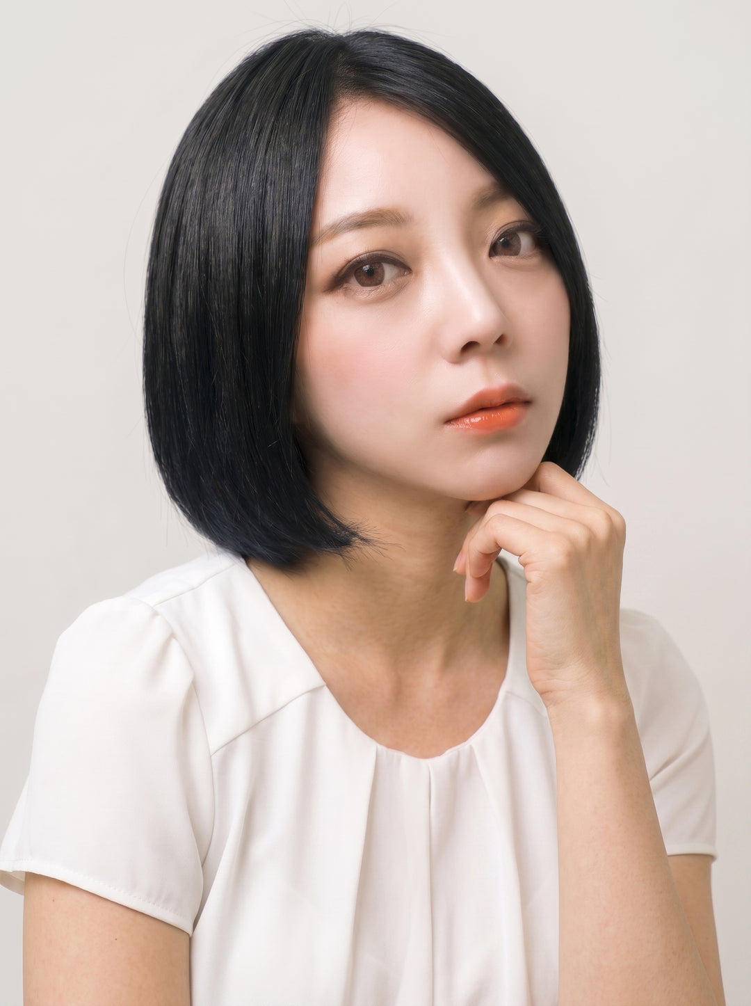 フルウィッグ アンバランスボブカット：自然なウィッグ通販MYWIG