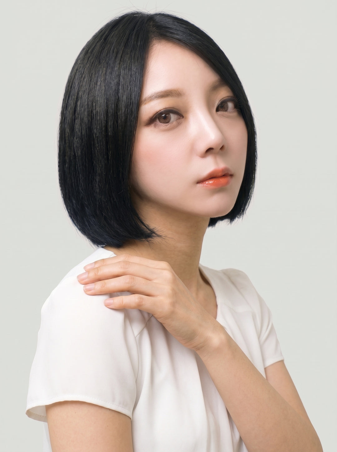 フルウィッグ アンバランスボブカット：自然なウィッグ通販MYWIG