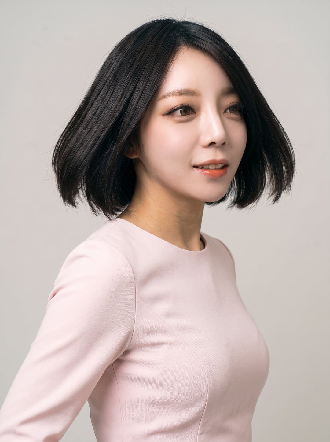 フルウィッグ アンバランスボブカット：自然なウィッグ通販MYWIG