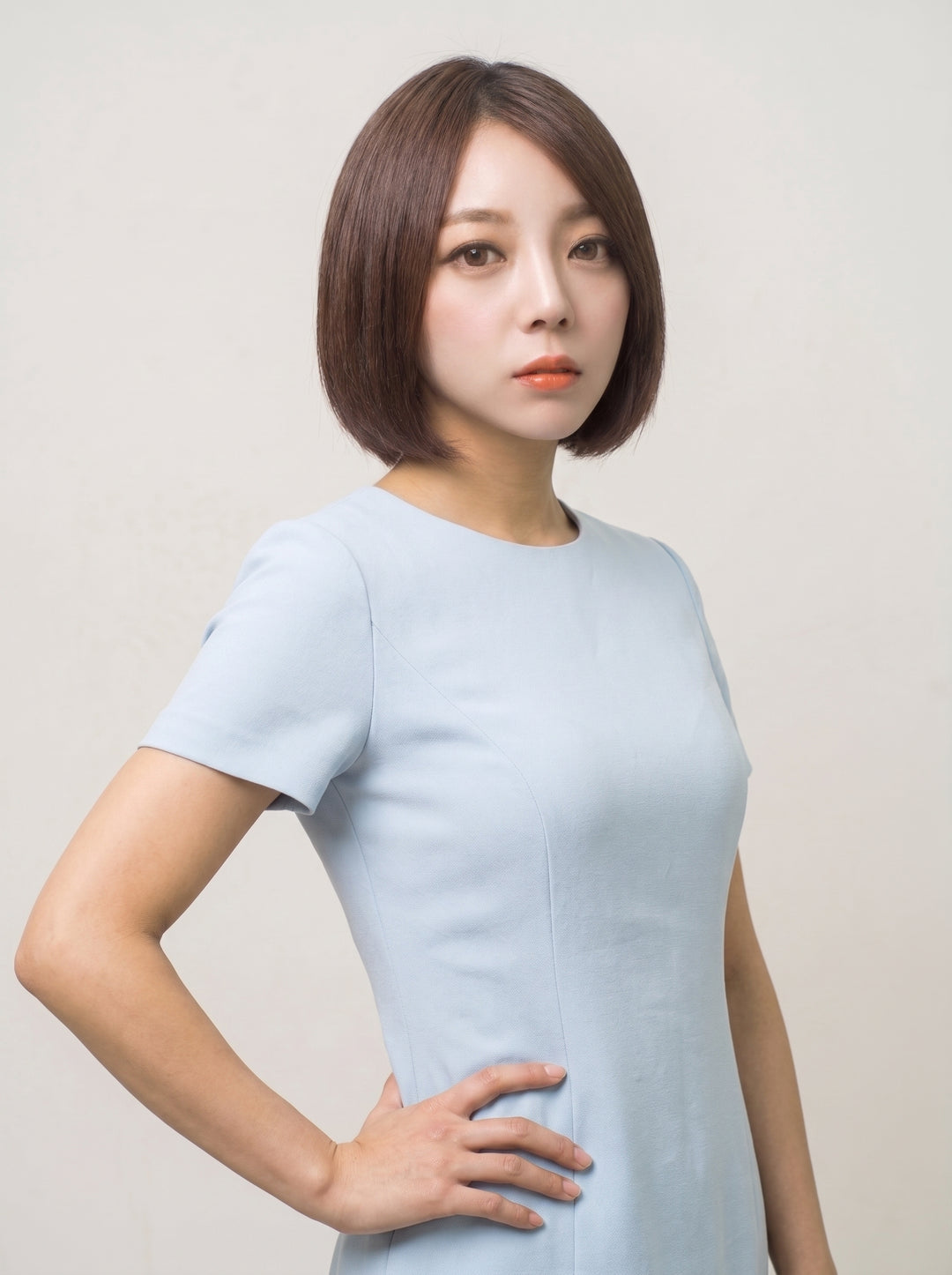 フルウィッグ アンバランスボブカット：自然なウィッグ通販MYWIG