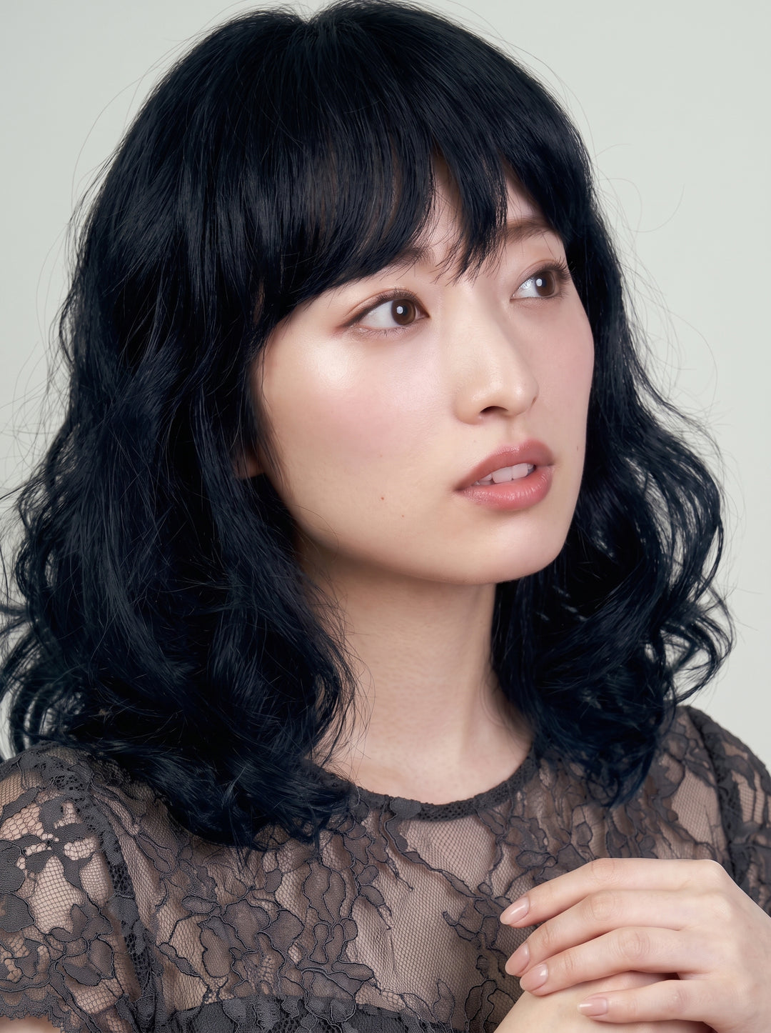 フルウィッグ ミディアムカール：自然なウィッグ通販MYWIG