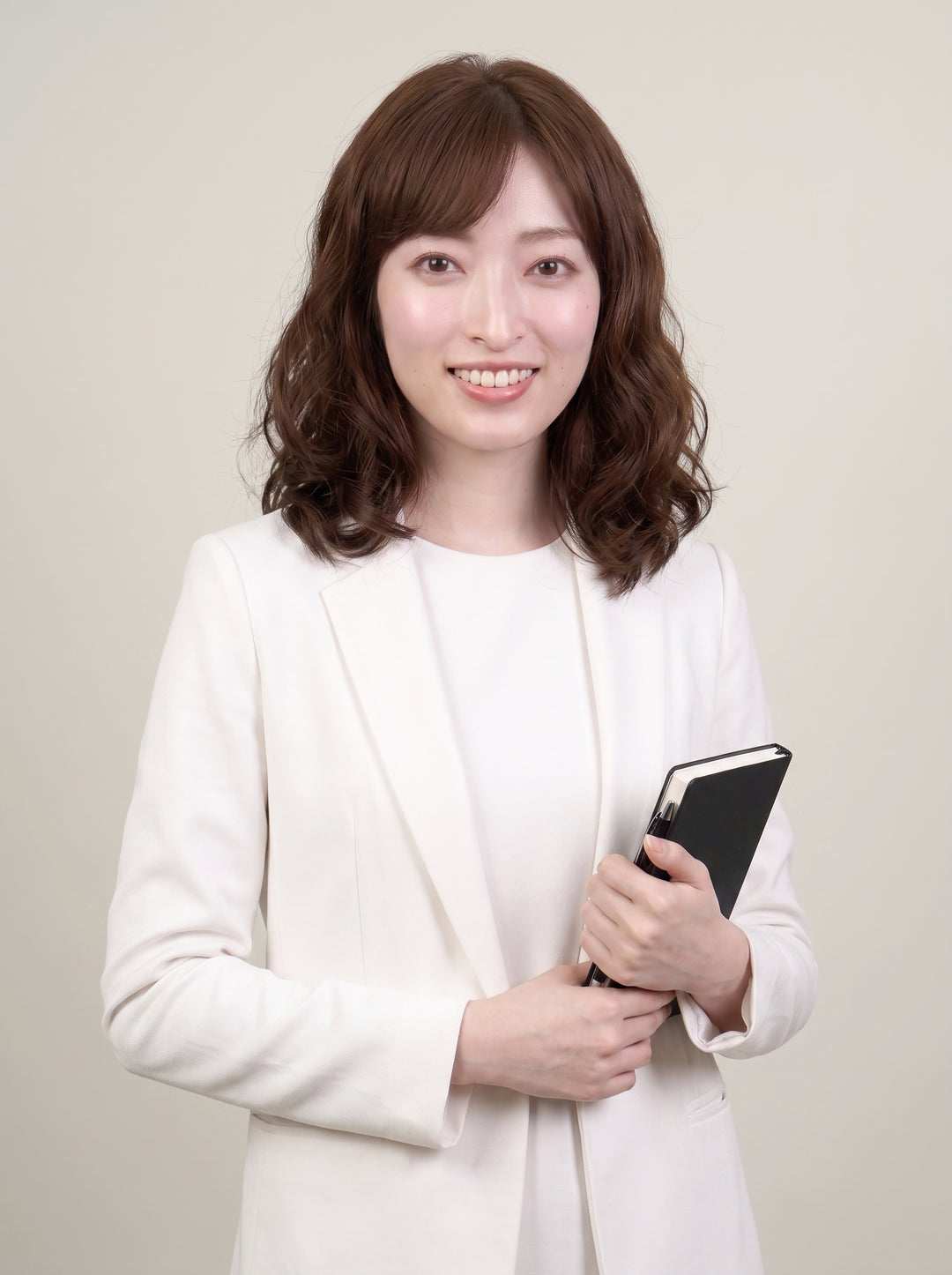 フルウィッグ ミディアムカール：自然なウィッグ通販MYWIG