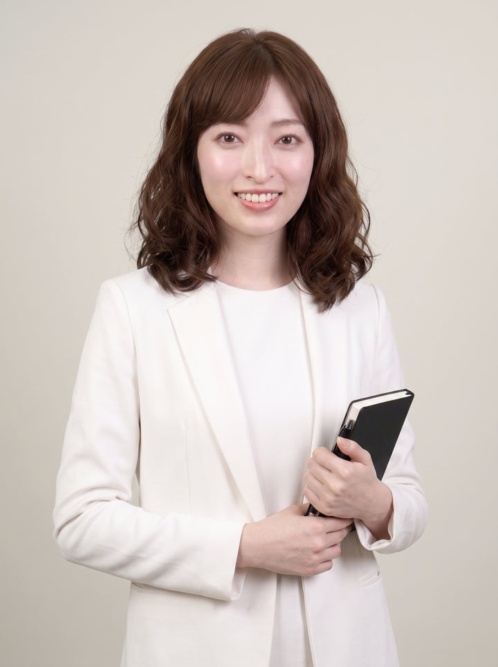 フルウィッグ ミディアムカール：自然なウィッグ通販MYWIG
